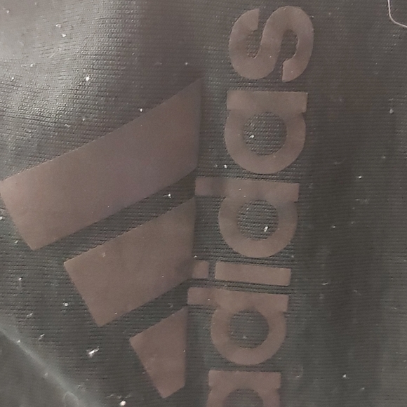 Small Adidas green shirt - Picture 3 of 3